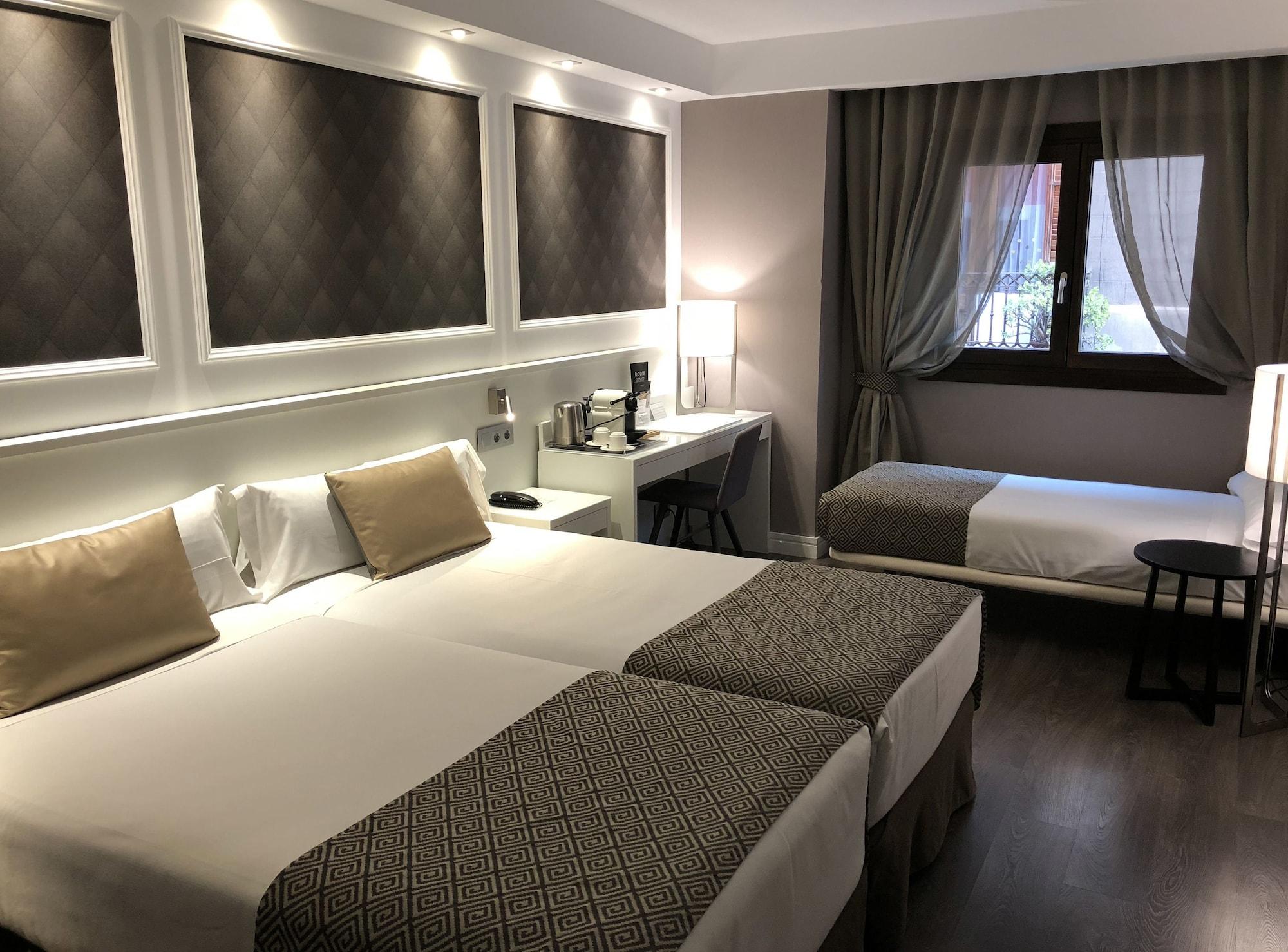 กาตาโลเนีย มักดาเลเนส โฮเทล Hotel บาร์เซโลนา ภายนอก รูปภาพ